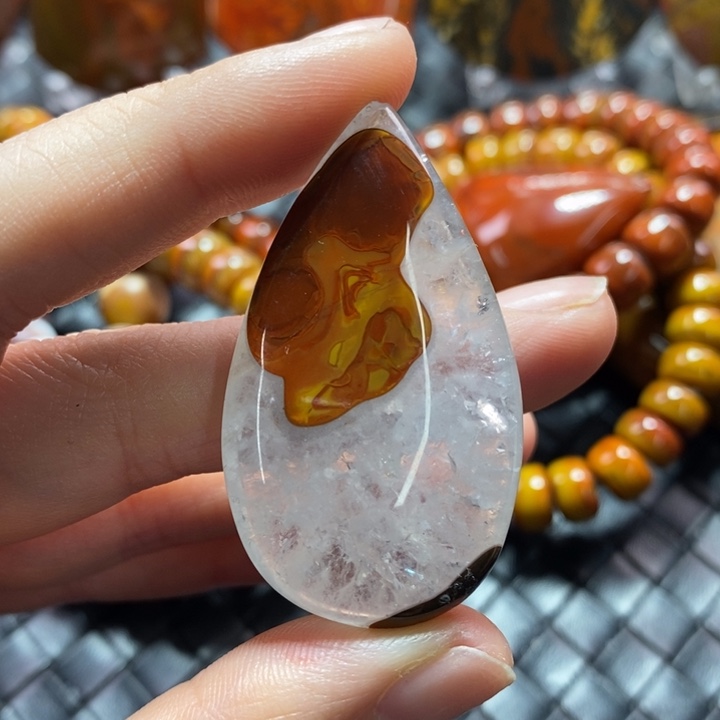 玛瑙/玉髓吊坠未镶嵌