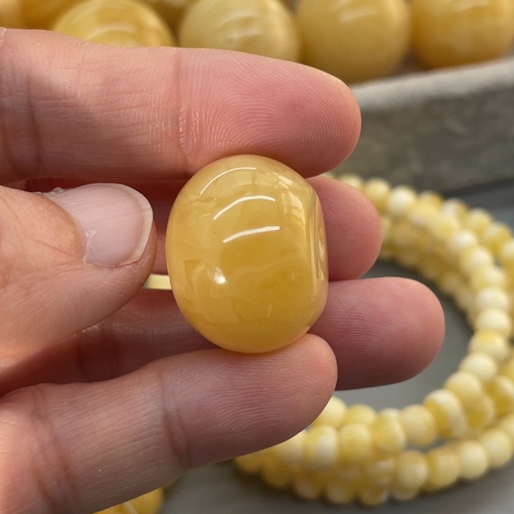 琥珀未镶嵌裸石蜜蜡