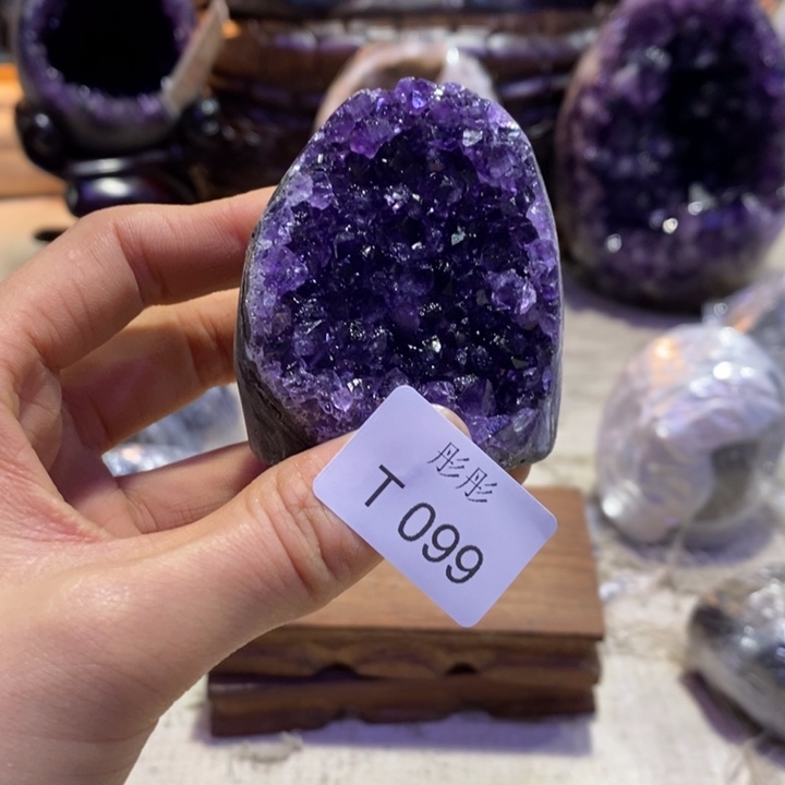 水晶摆件未镶嵌摆件