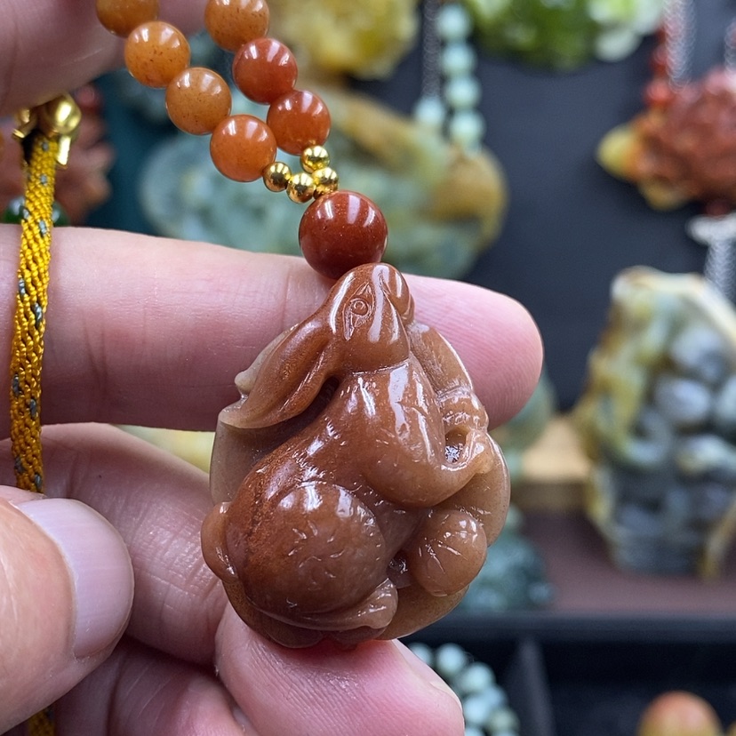 【闪购商品】未镶嵌岫玉吊坠手工雕刻