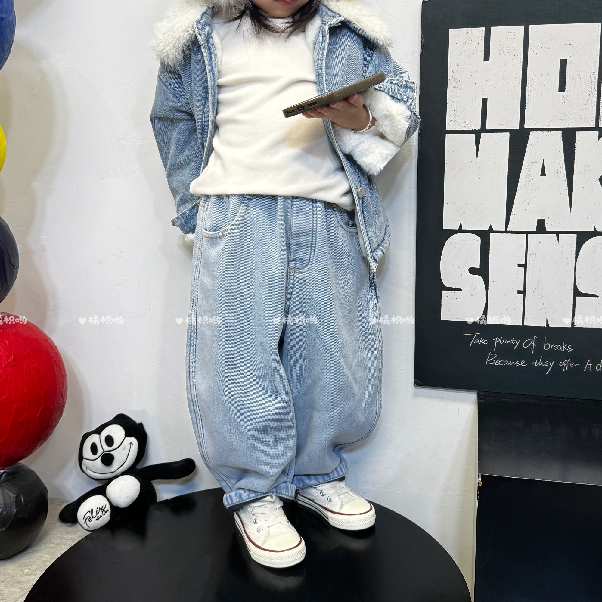 【橘枳哟】加绒浅色萝卜牛仔裤