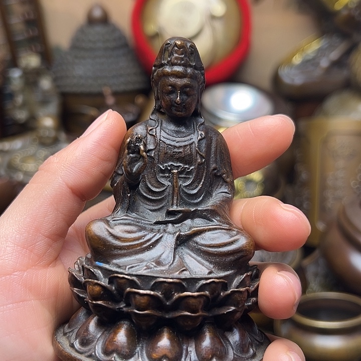 铜器摆件老王直播间