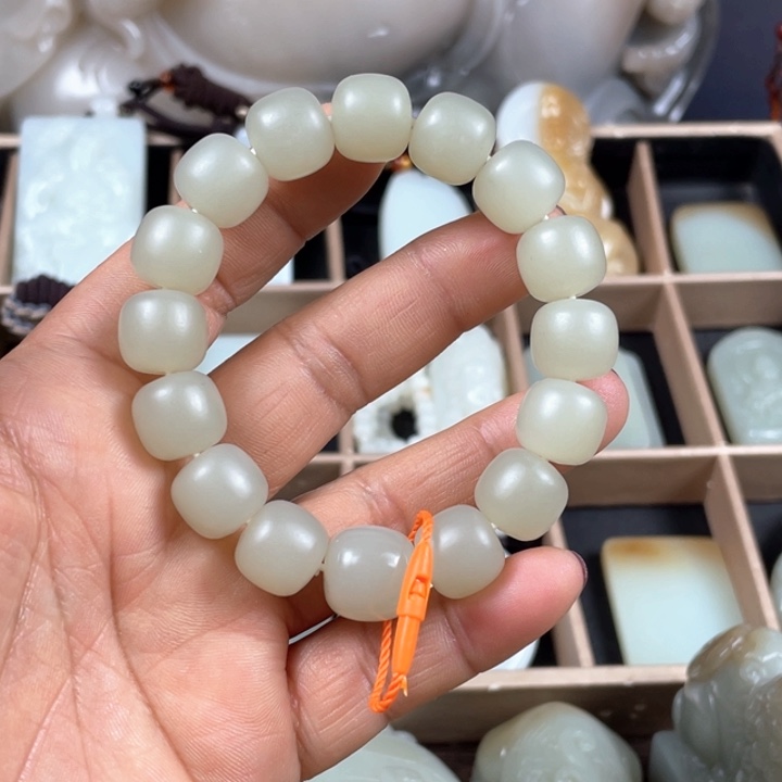 和田玉手链未镶嵌