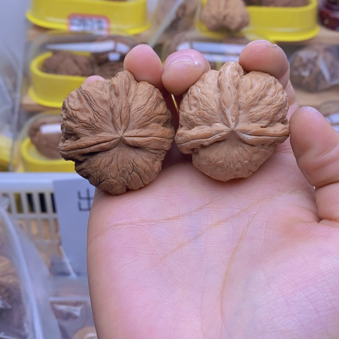 吊坠文玩核桃弹***嘣