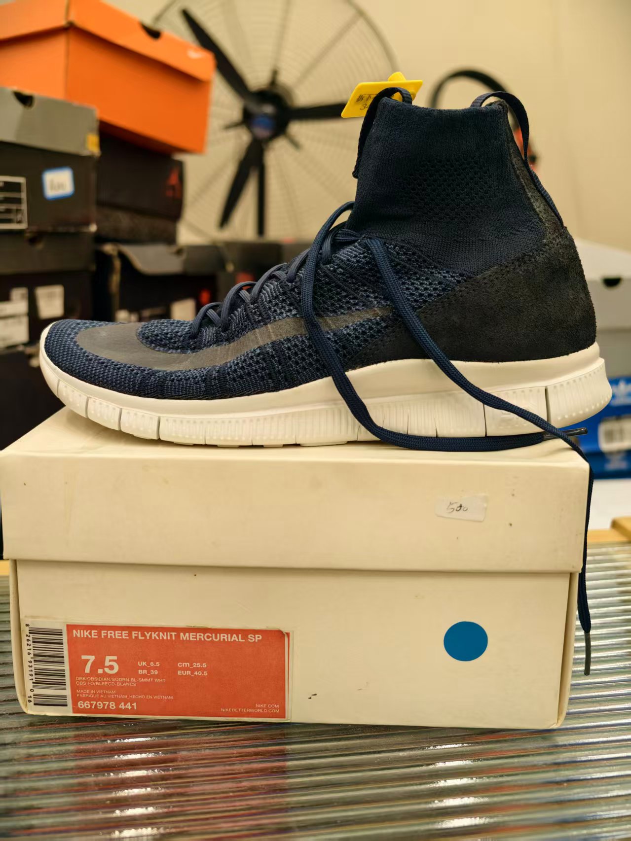 nike 吕布高帮实战鞋 全新原盒 40.5码 11月6 孙