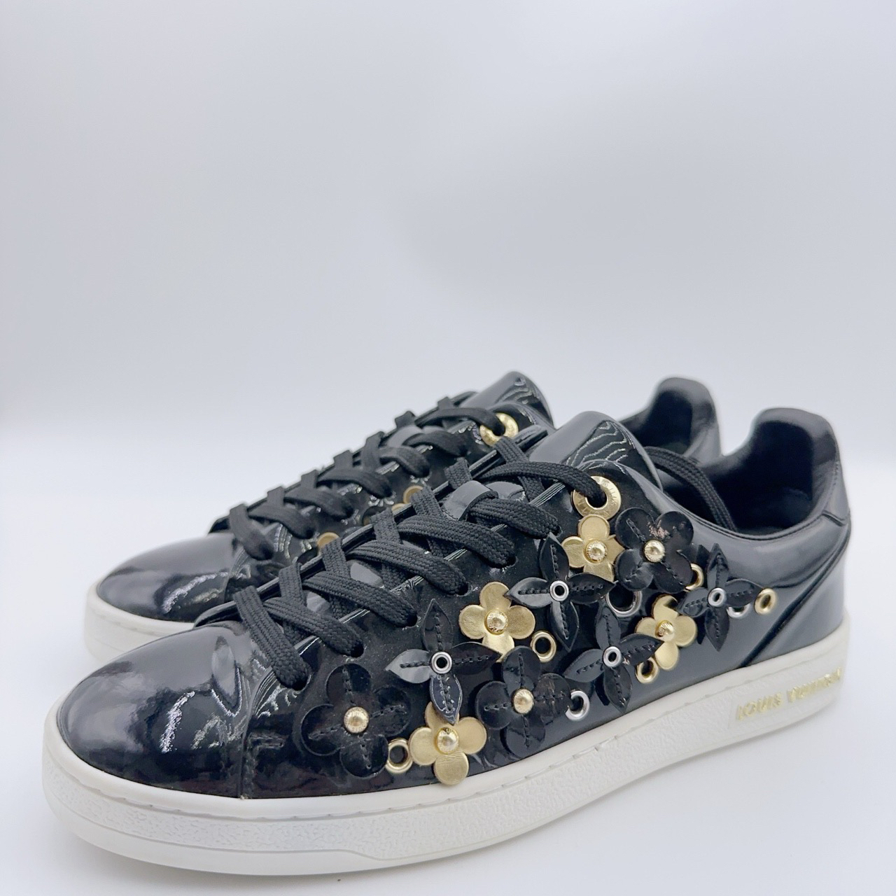 95新 LouisVuitton/路易威登 35码/经典四叶草黑色漆皮板鞋00521