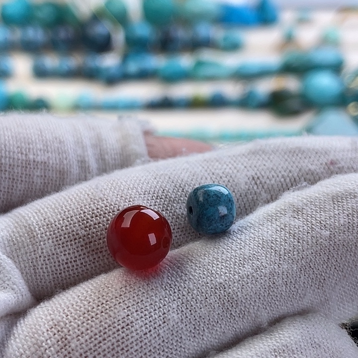 玛瑙/玉髓未镶嵌珠宝奇石尺寸 7×6