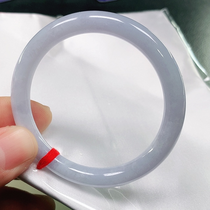 翡翠手镯（圆镯）未镶嵌翡翠手镯未镶嵌