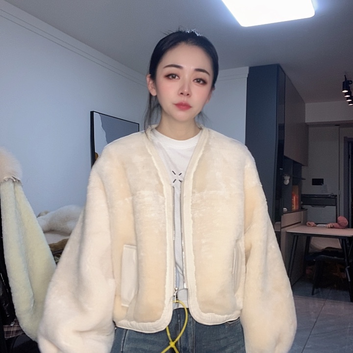 绵羊皮美丽奴120斤左右皮毛一体