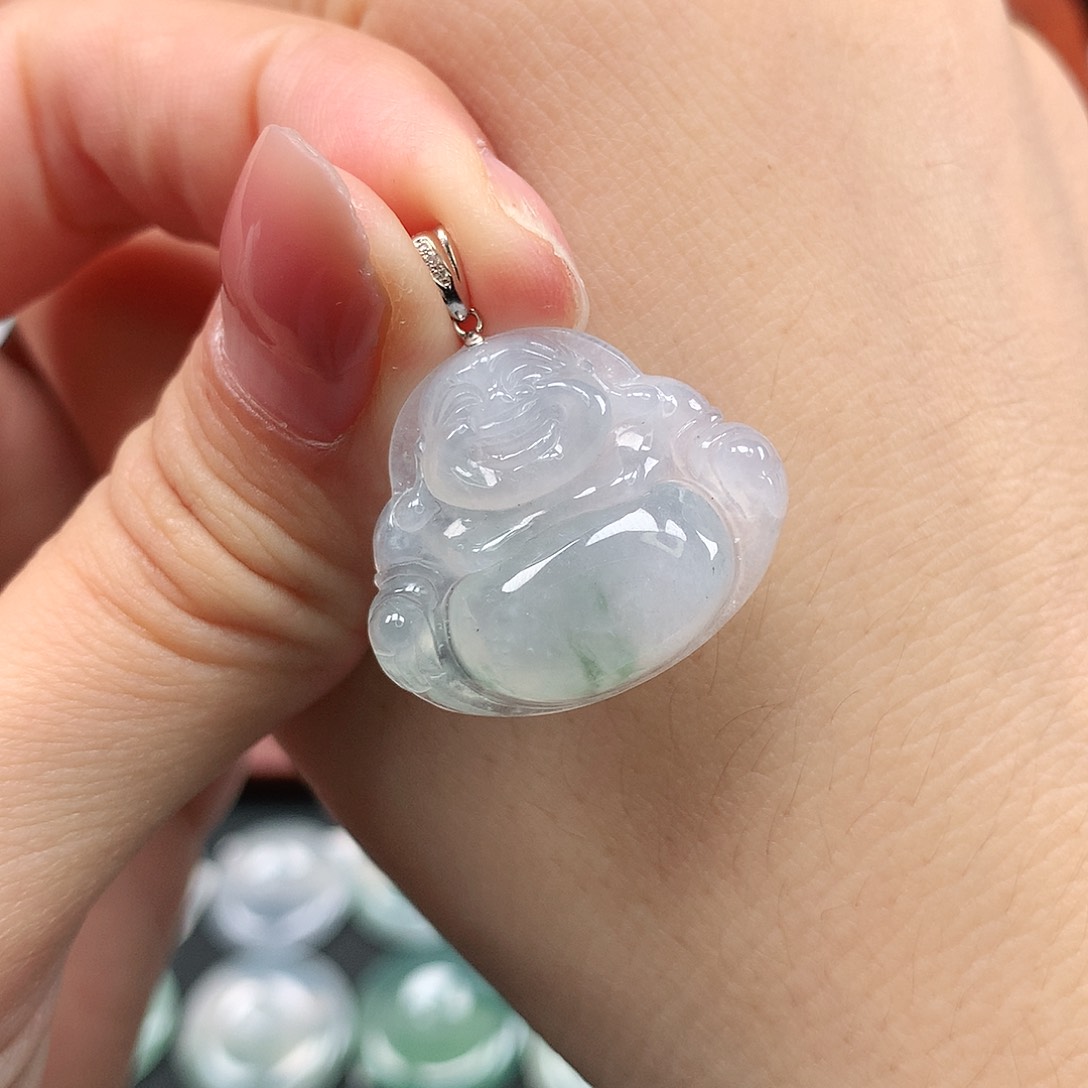 翡翠颈饰18K金镶嵌佛