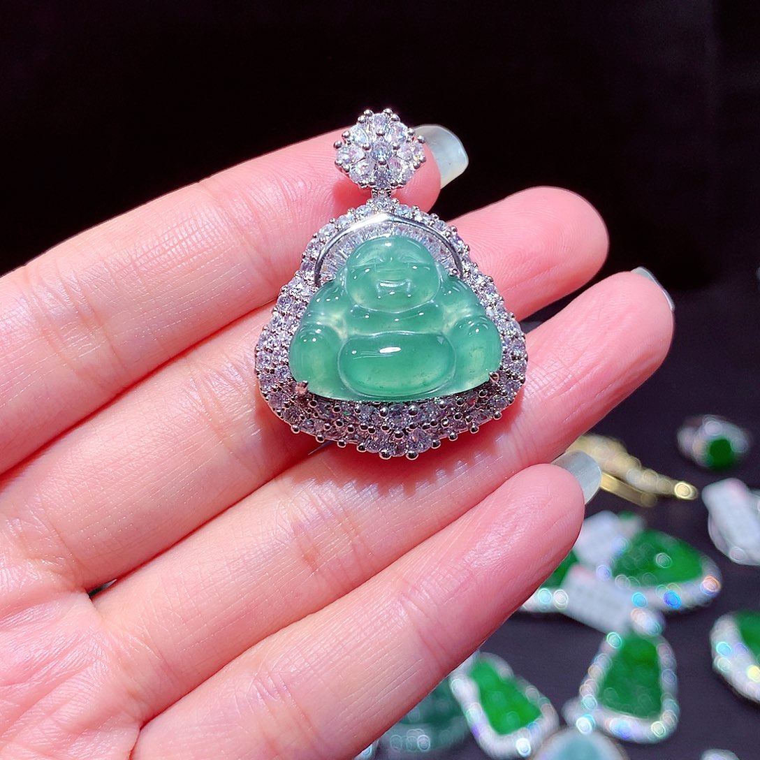 【闪购商品】翡翠吊坠(不含链)未镶嵌