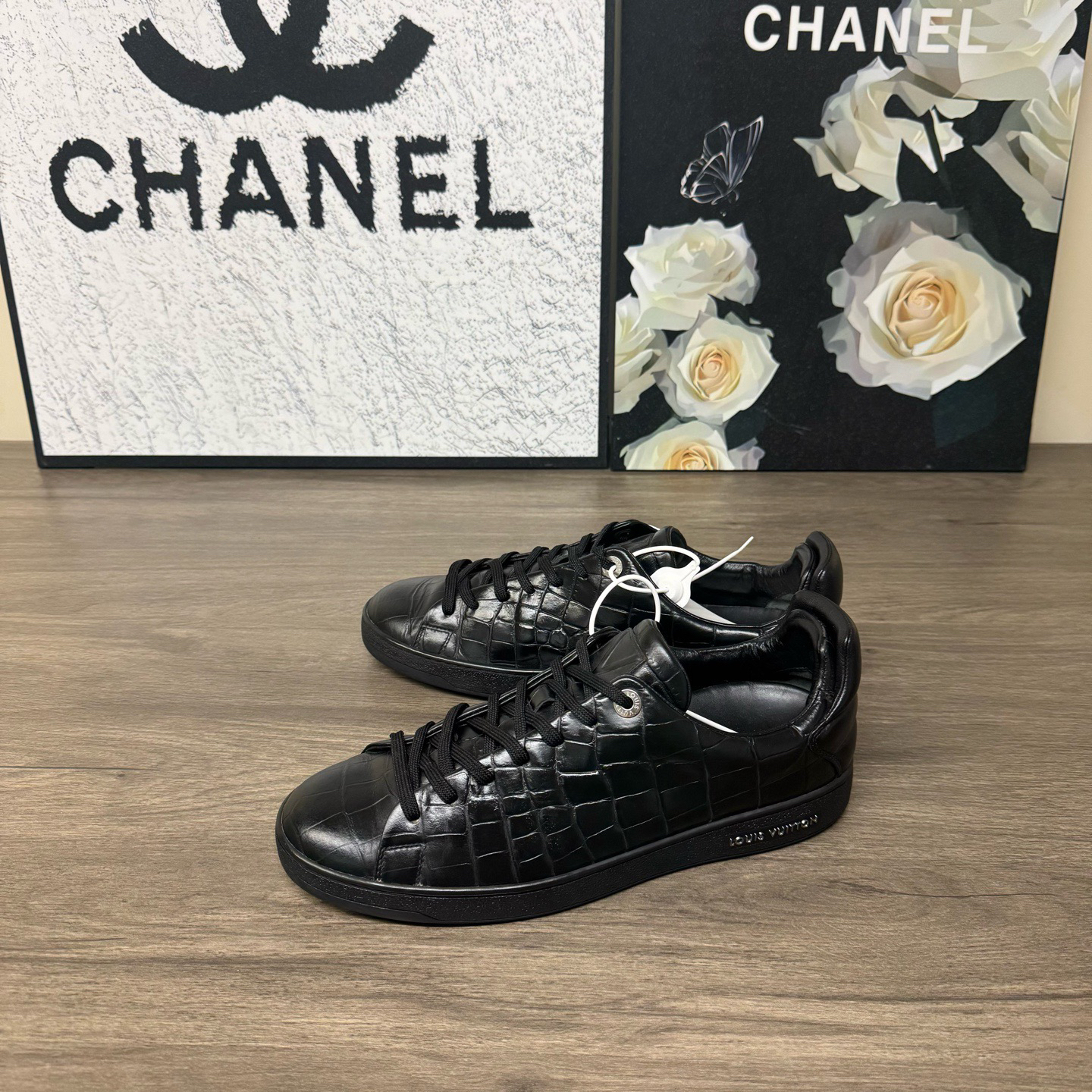 95新 LouisVuitton/路易威登 压纹黑色低帮板鞋41码98新公价12000