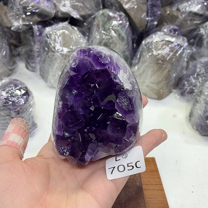 未镶嵌摆件水晶天然紫水晶