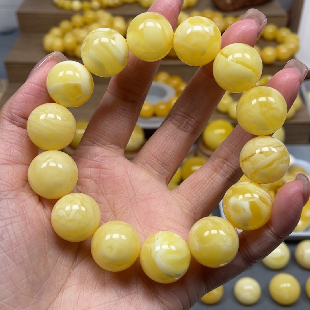 蜜蜡裸石未镶嵌天然