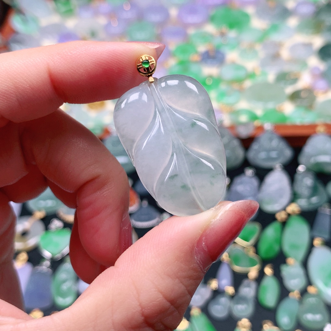 翡翠18K金镶嵌吊坠(不含链)