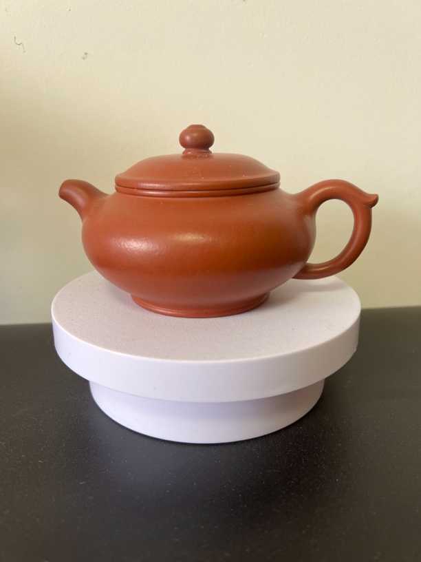 宜兴紫砂壶！原矿朱泥半手工（云舒壶）250 c c