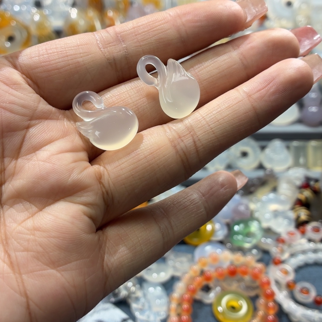 玛瑙/玉髓未镶嵌吊坠(不含链)