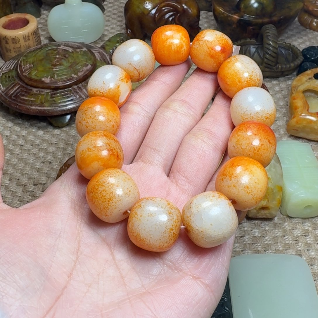 超***人蛇纹石玉未镶嵌颈饰