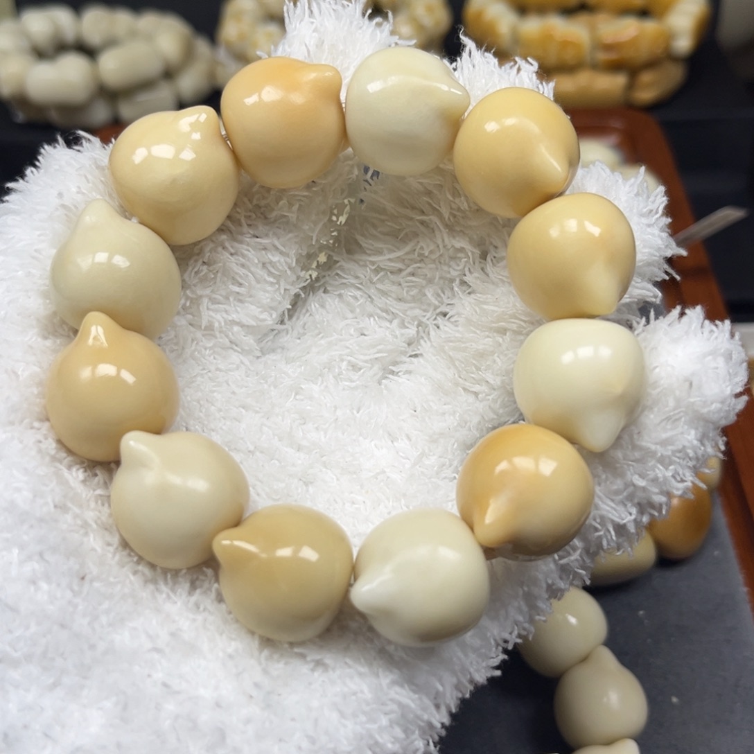 菩提根/象牙果吊坠8.17.5微瑕猫头