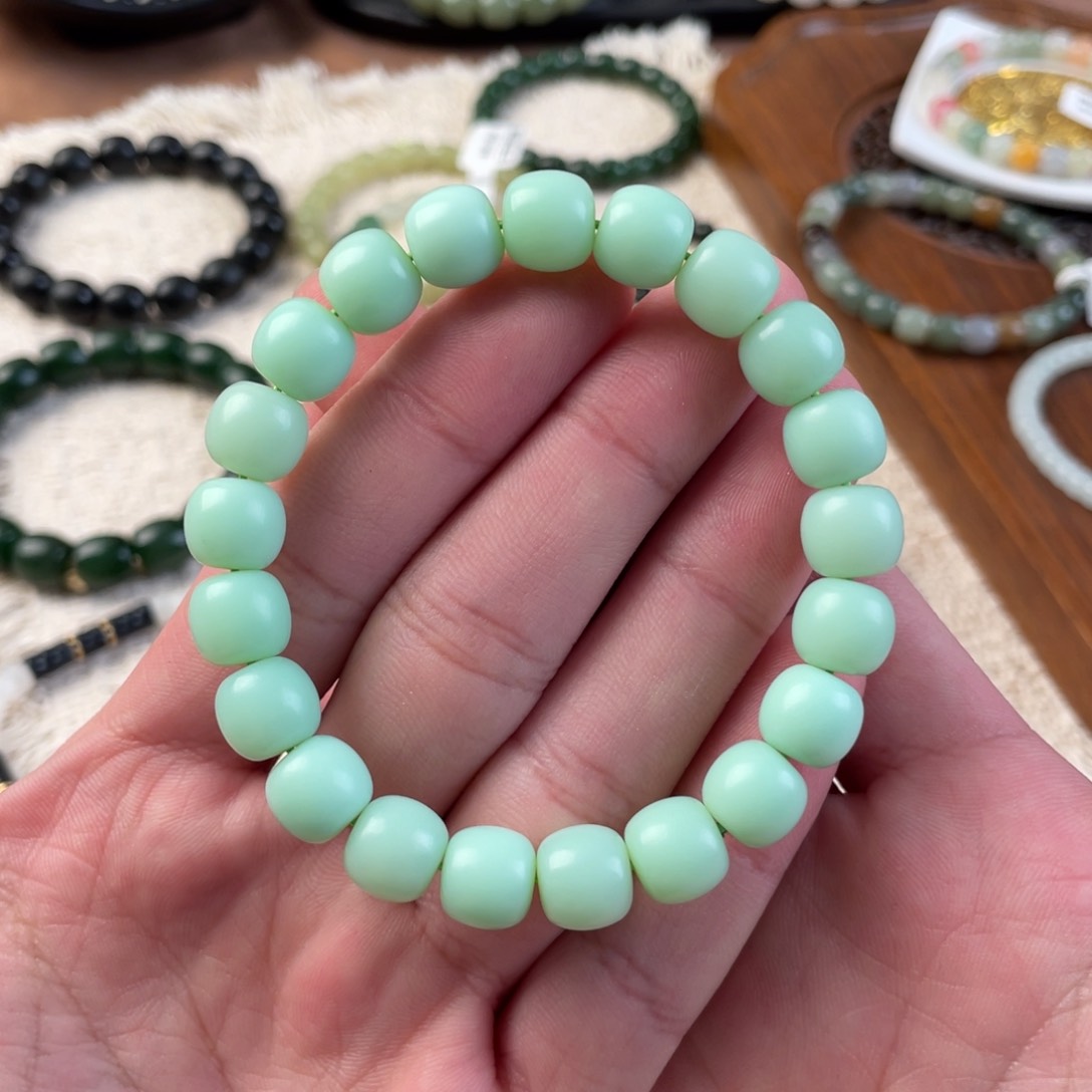 未镶嵌手串和田玉朱*米