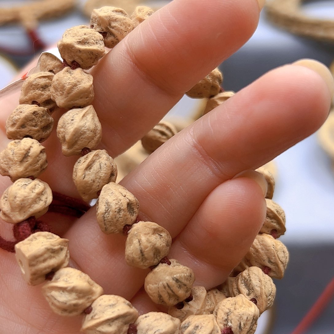 柏香籽/百香籽手串_**忆