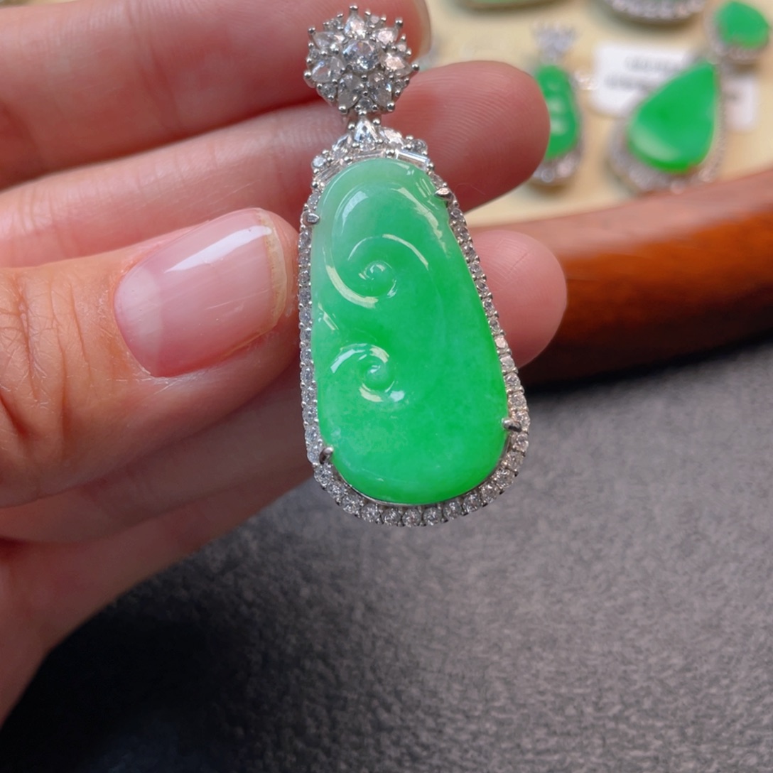 翡翠吊坠(不含链)银S925镶嵌