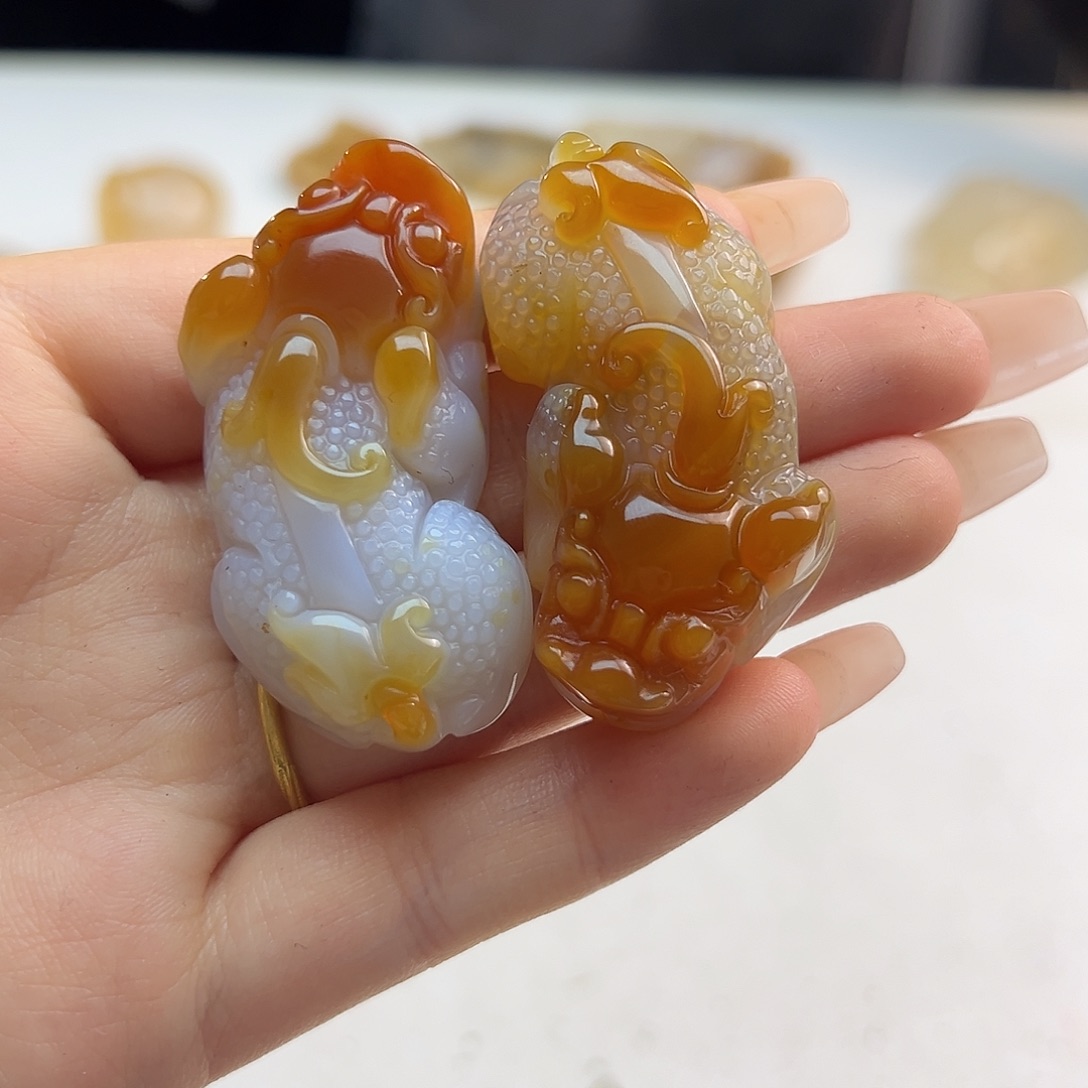 玛瑙/玉髓合金颈饰