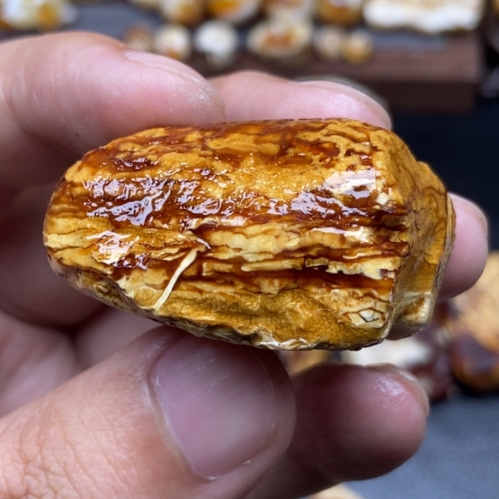 定制琥珀未镶嵌定制琥珀