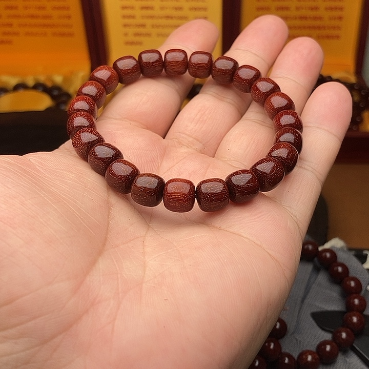 木毕业级别，印尼小叶紫檀1.0老邢超爆满真金星