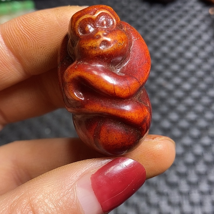 紫金钵盂菩提吊坠