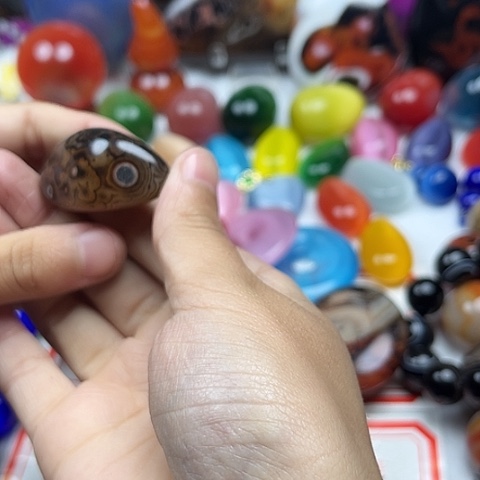 玛瑙/玉髓颈饰合金