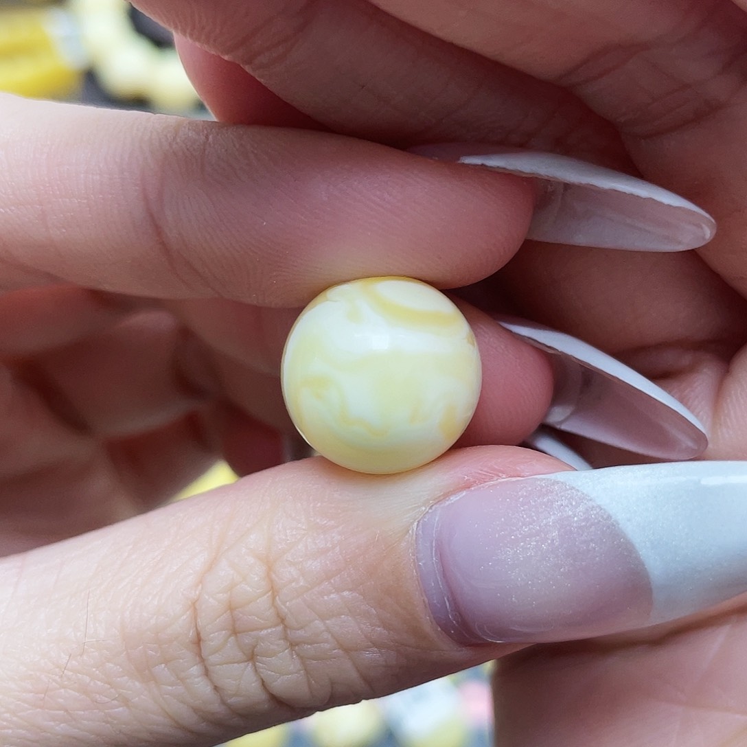 琥珀珠宝奇石未镶嵌14.9mm微瑕