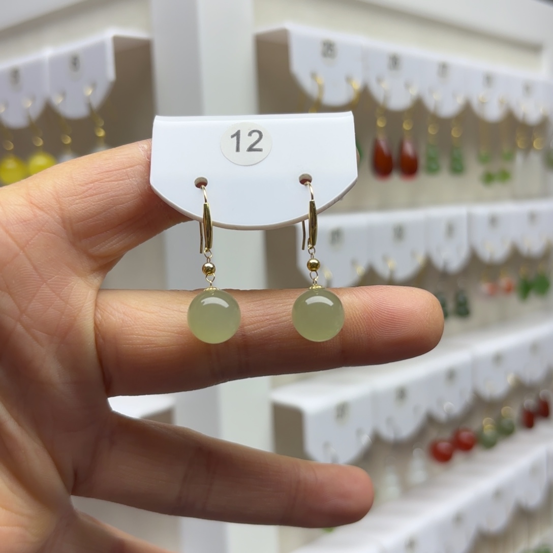 和田玉18K金镶嵌耳饰