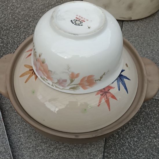 瓷片陶瓷盤子碗啥都有