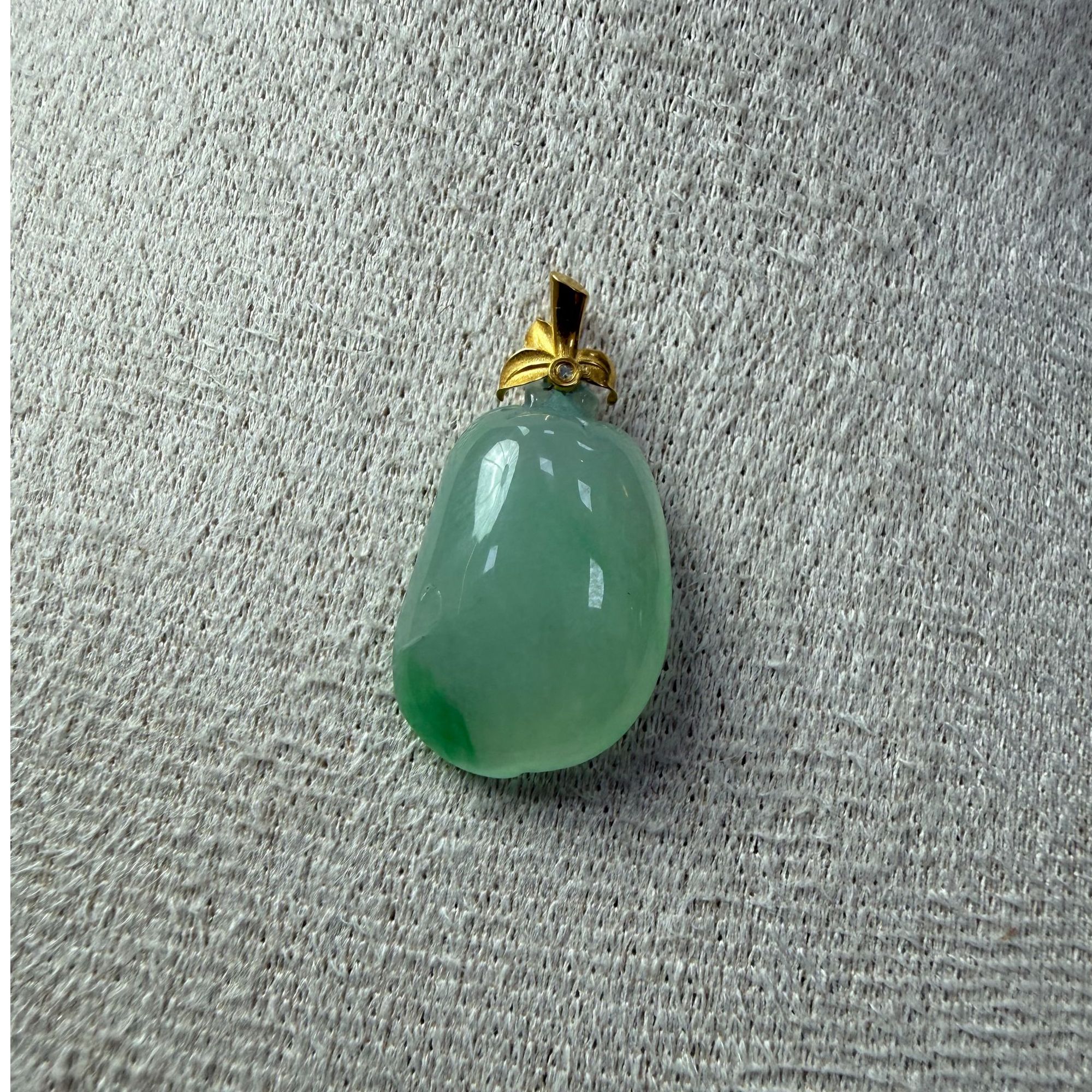 久鱼珠宝 18K金翡翠挂件9401