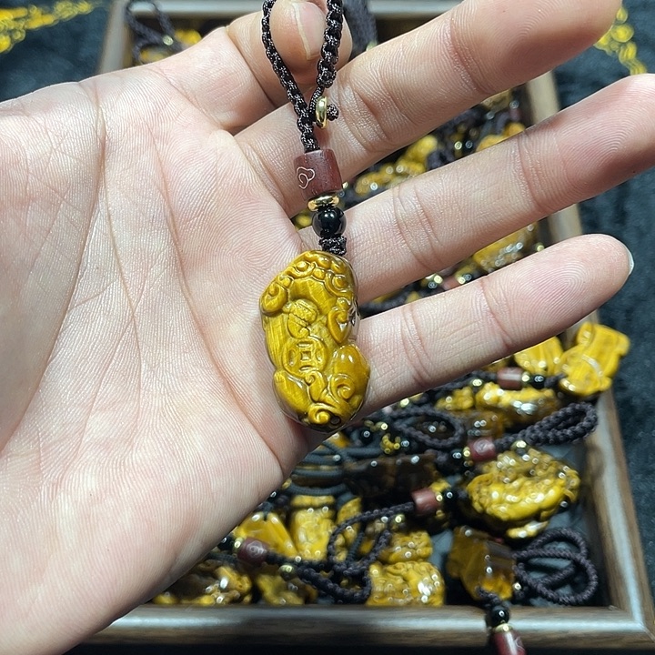 黑曜岩合金颈饰虎眼石包挂