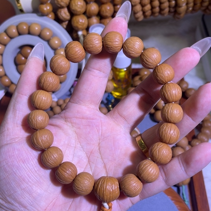吊坠猴头核桃聚宝盆手持