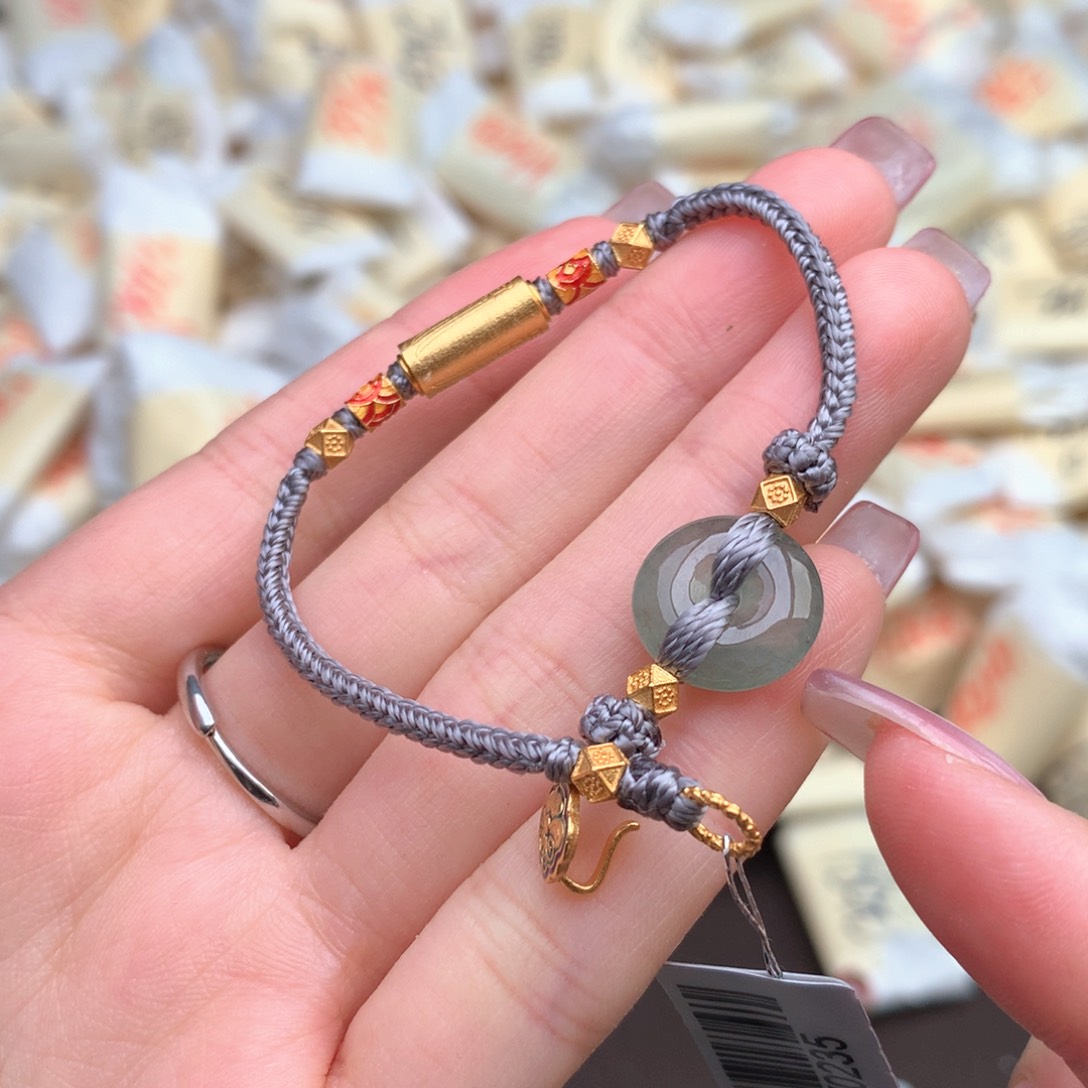 【闪购商品】翡翠手绳未镶嵌ღ****一
