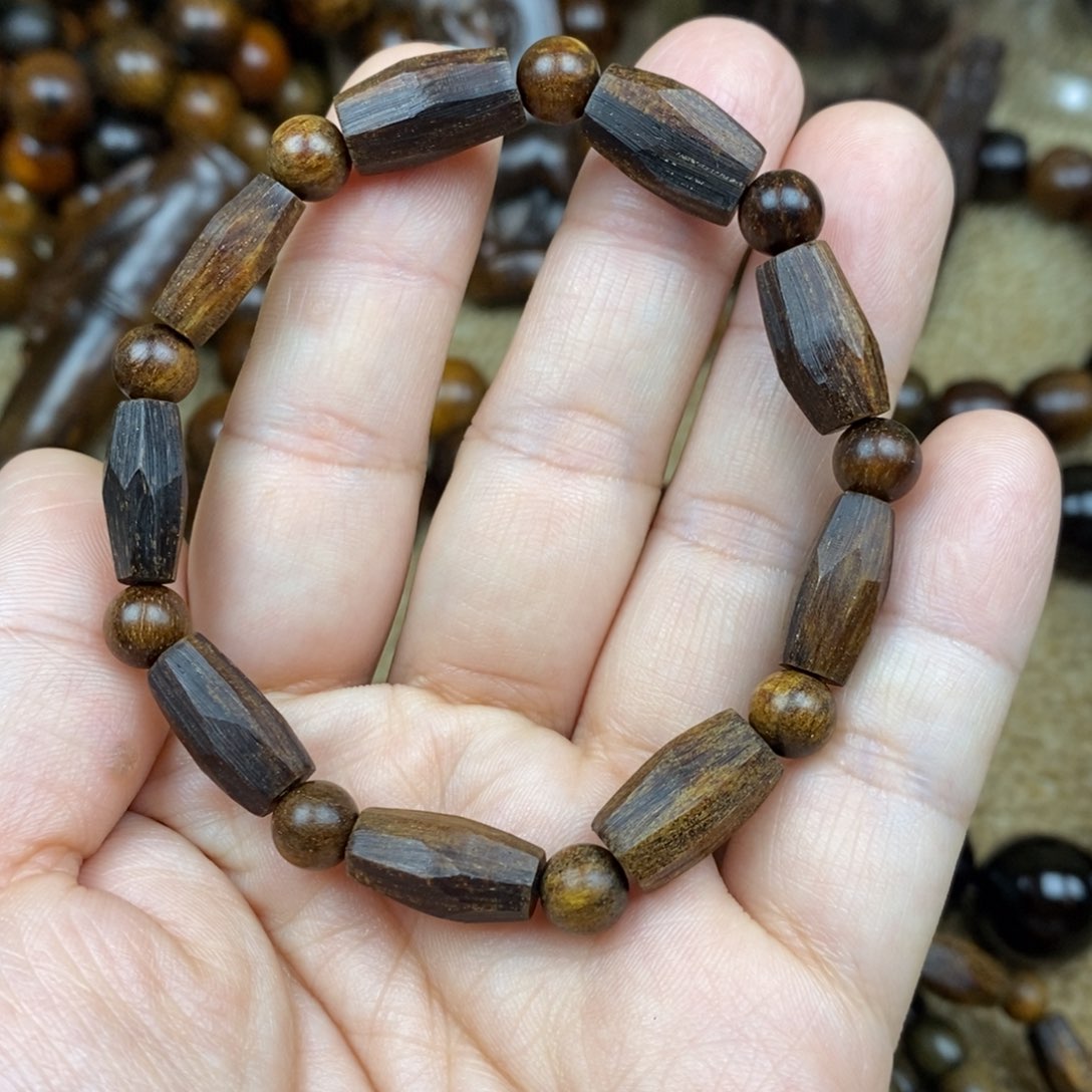 贡木其他巴布亚新几内亚贡木