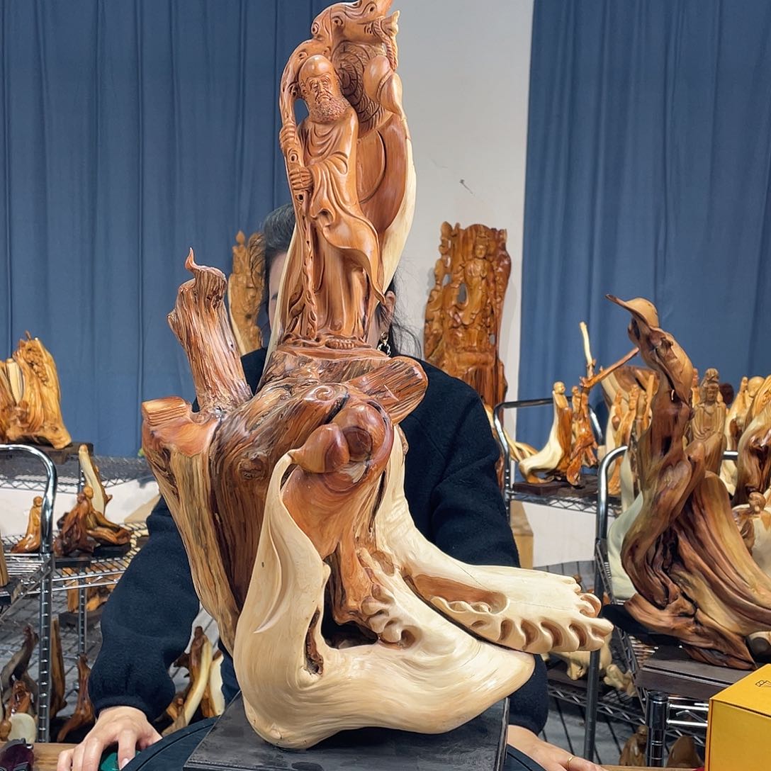 柏木（崖柏）随型艺术根雕