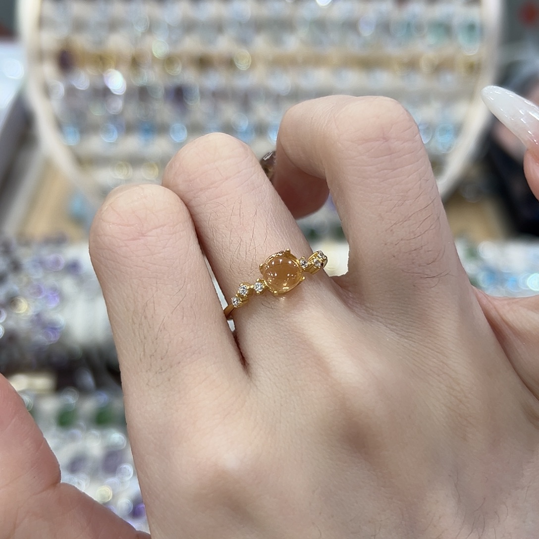 、***月银S925镶嵌黄晶戒指