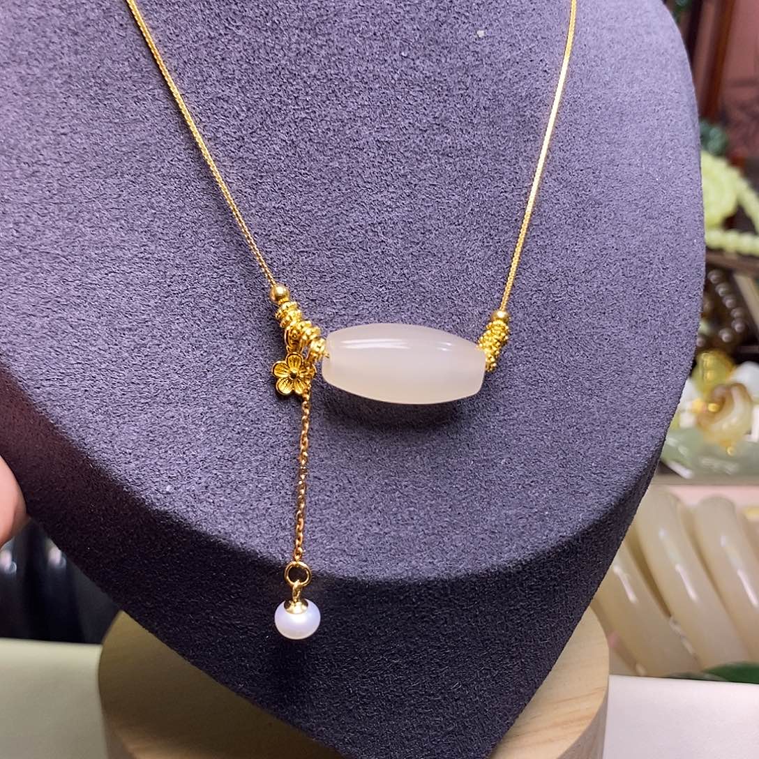 和田玉未镶嵌颈饰藕粉老矿料路路通锁骨链