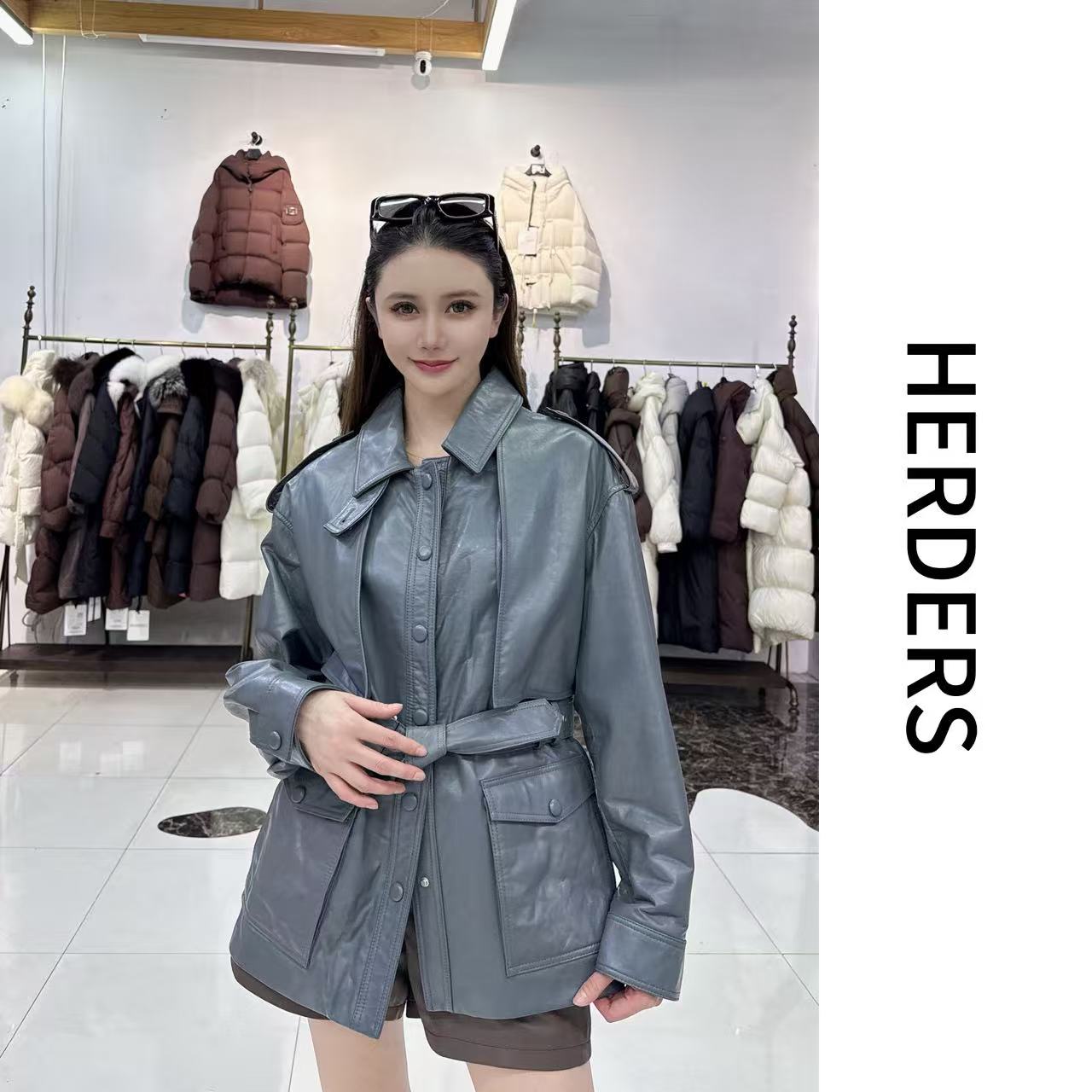 HERDERS 中长款系带小方领皮衣 50011