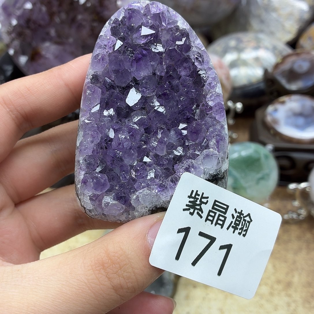 紫晶大型摆件（非配饰）未镶嵌