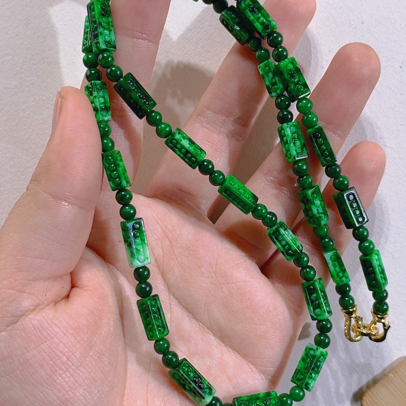 【闪购商品】颈饰未镶嵌翡翠