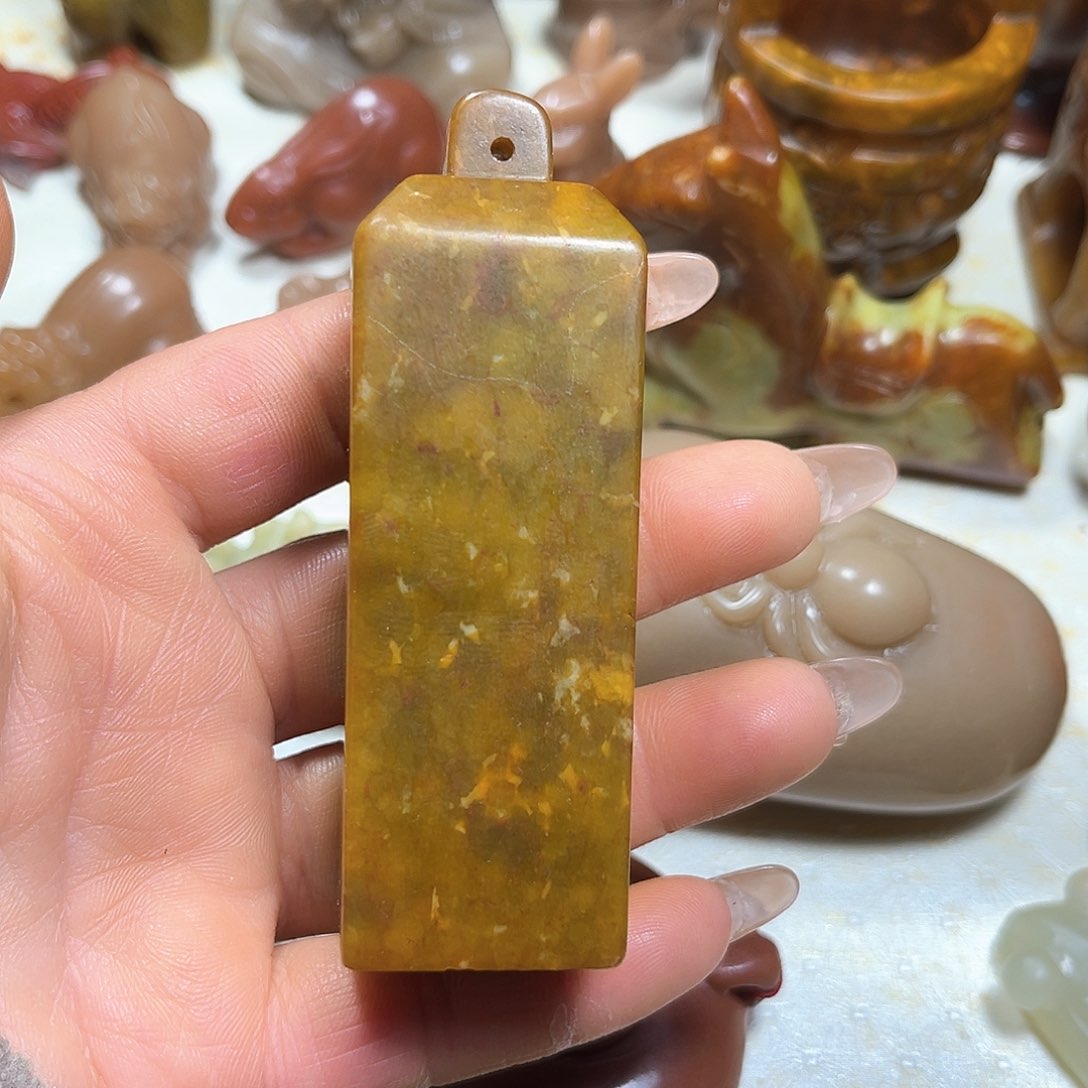 白玉菩提吊坠白玉菩提吊坠