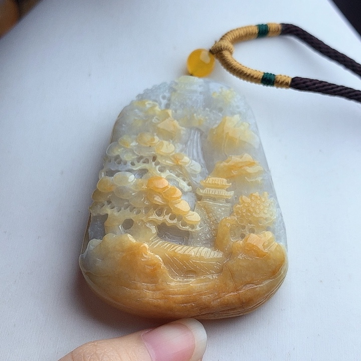 翡翠挂件未镶嵌翡翠山水吊坠