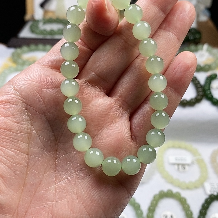 和田玉手串未镶嵌九**.8mm 