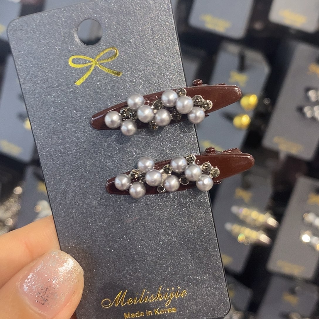 皮质铁合金小屁夹