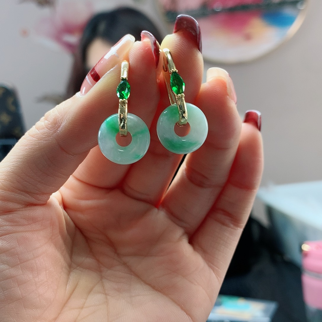 【闪购商品】翡翠耳饰未镶嵌多样性发货